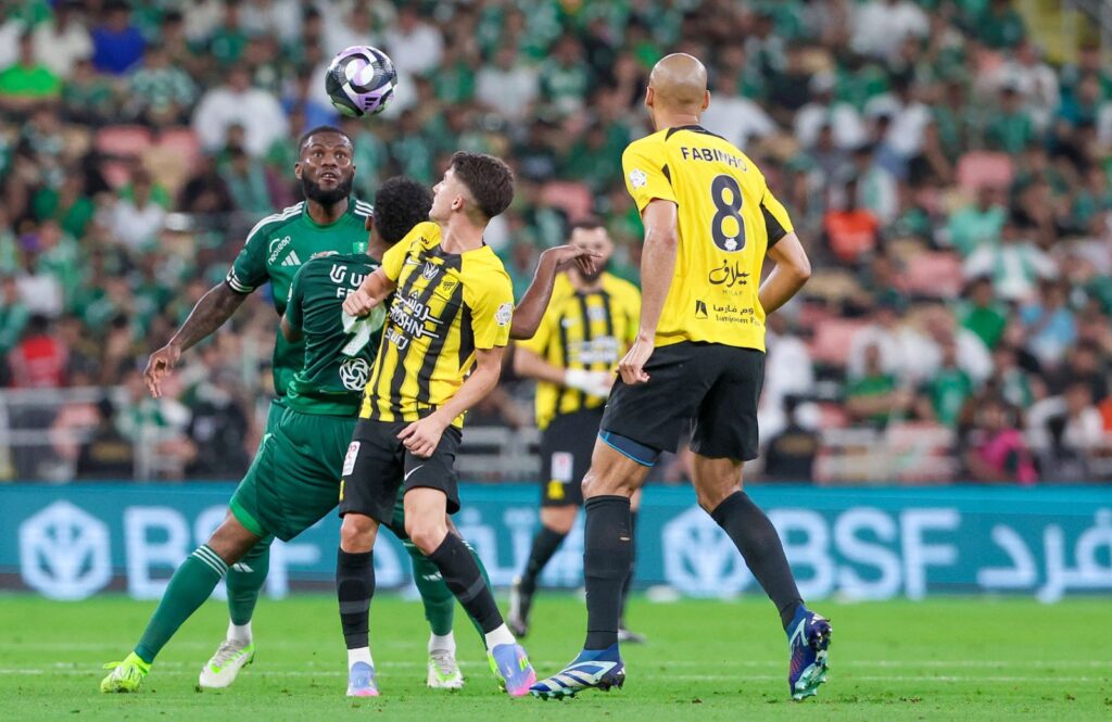 الاتحاد والأهلي