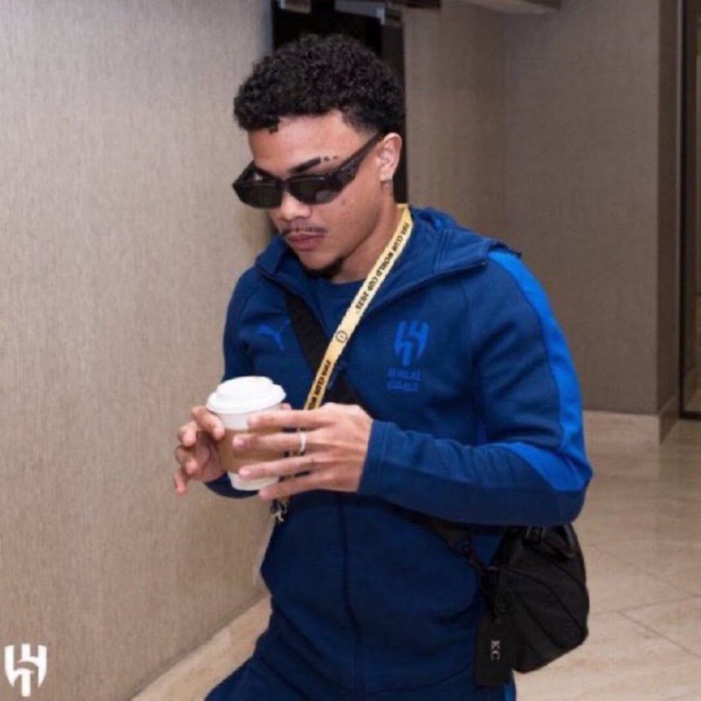 كايو سيزار لاعب الهلال