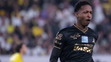 مراد هوساوي لاعب الخليج