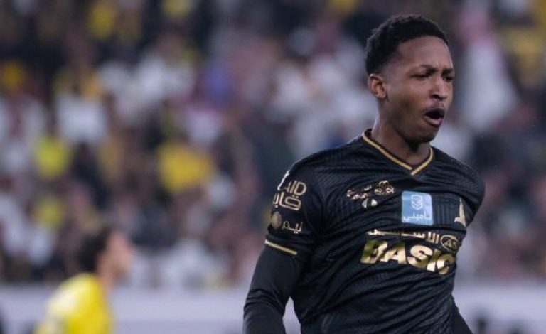 مراد هوساوي لاعب الخليج