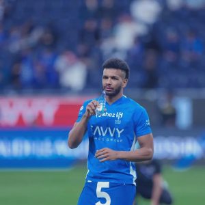علي البليهي لاعب الهلال