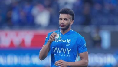 علي البليهي لاعب الهلال