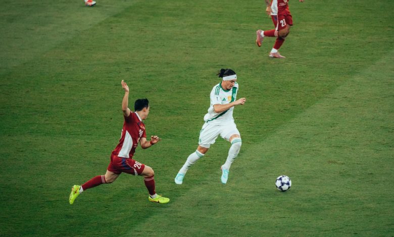 الشارقة والأهلي