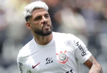 يوري ألبترو لاعب كورنثيانز البرازيلي