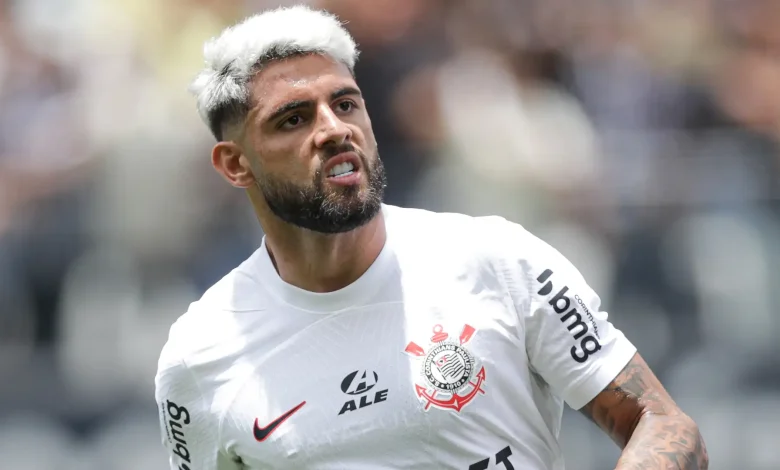 يوري ألبترو لاعب كورنثيانز البرازيلي