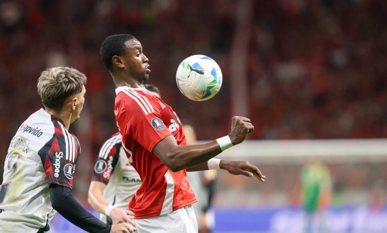 ريكاردو ماتياس لاعب الأهلي السعودي الجديد