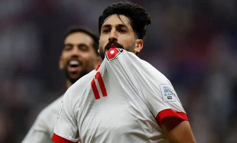يزن النعيمات لاعب منتخب الأردن