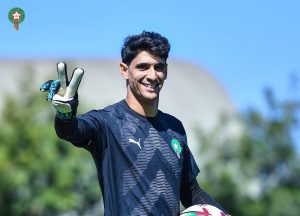 ياسين بونو حارس الهلال ومنتخب المغرب