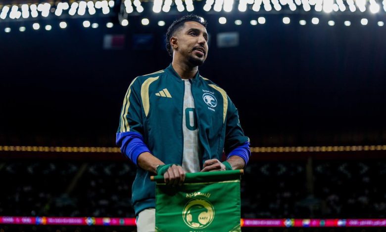سالم الدوسري لاعب المنتخب السعودي