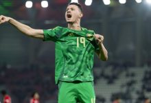 عبد الله الحمدان لاعب الهلال ومنتخب السعودية