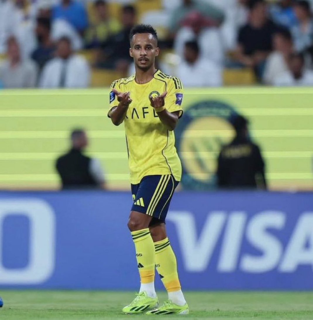 عبد الرحمن غريب لاعب النصر 