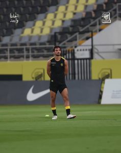 حسام عوار لاعب الاتحاد