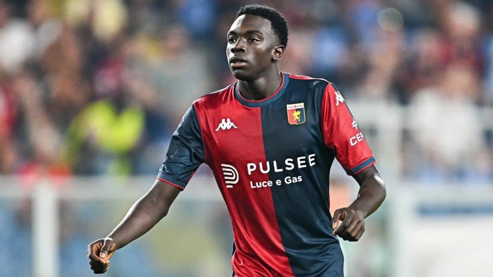 جيف إيكاتور لاعب جنوى 