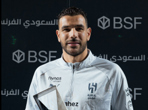 ثيو هيرنانديز لاعب الهلال