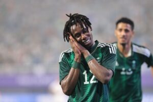 زكريا هوساوي لاعب الأهلي 