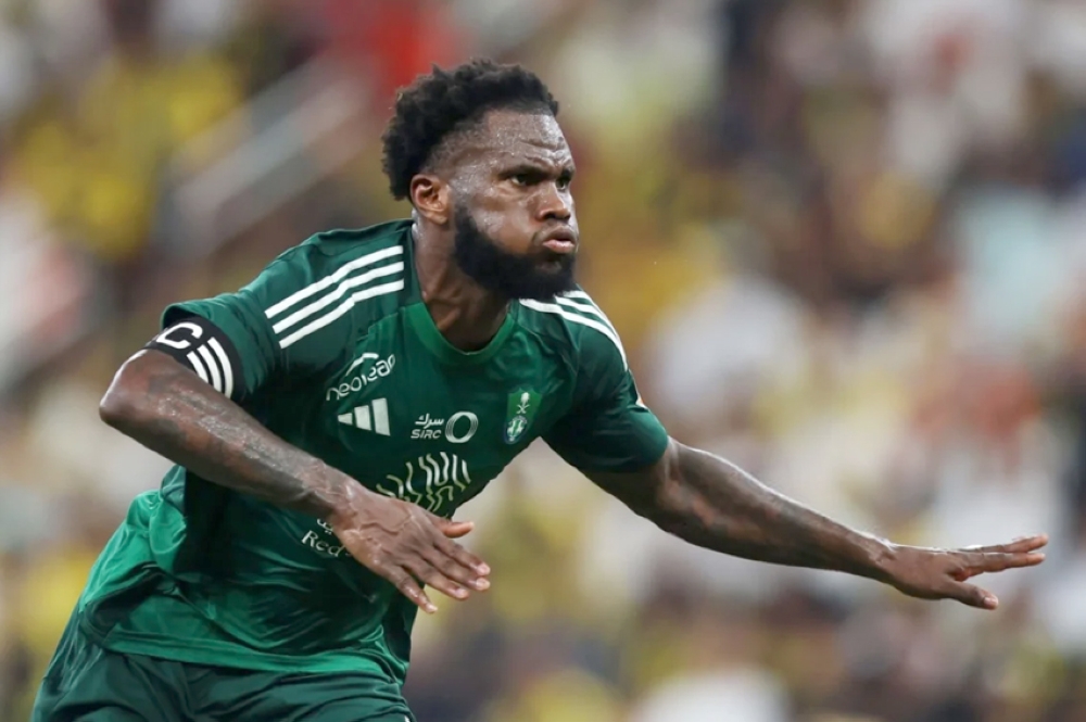 فرانك كيسيه لاعب الأهلي 