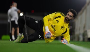 نواف العقيدي حارس النصر والمنتخب السعودي