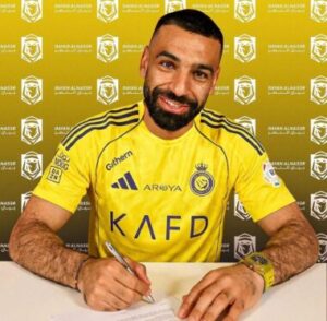 محمد صلاح يقترب من نادي النصر 