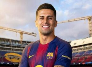 جواو كانسيلو لاعب برشلونة 