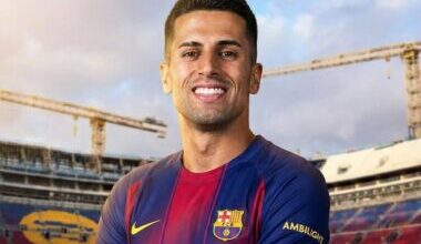 جواو كانسيلو لاعب برشلونة