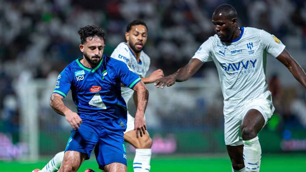 الهلال والفتح