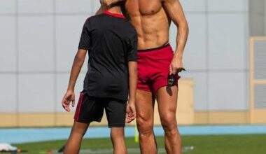 رونالدو وابنه