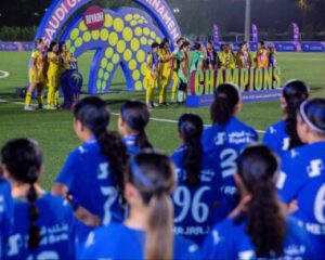 فتيات النصر 