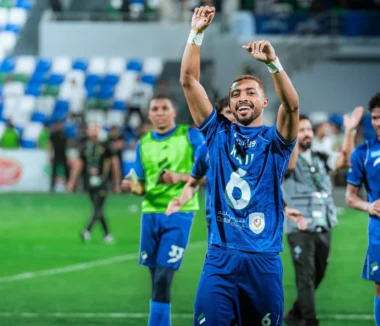 نايف مسعود لاعب الفتح