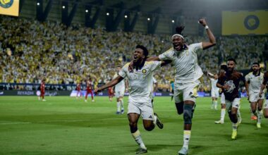 النصر يتوج بلقب دوري روشن