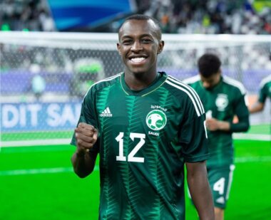 سعود عبد الحميد لاعب المنتخب السعودي