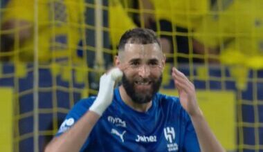 كريم بنزيما لاعب الهلال