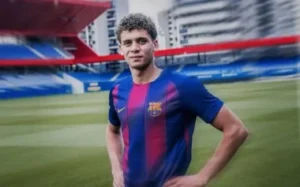حمزة عبد الكريم لاعب برشلونة 