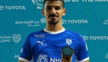 محمد محرزي يقترب من الهلال