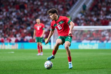 عبد الصمد الزلزولي لاعب منتخب المغرب وريال بيتيس