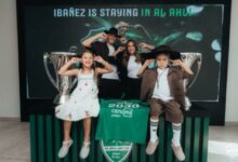 روجير إيبانيز لاعب الأهلي