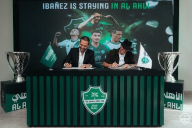 روجير إيبانيز لاعب الأهلي