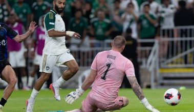 الأهلي وأوكلاند سيتي كأس القارات، صالح أبو الشامات