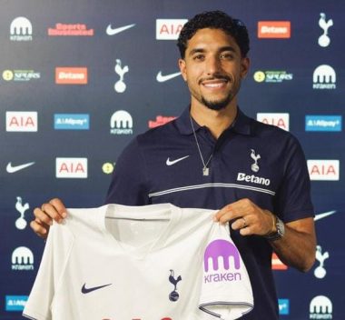 عمر مرموش لاعب توتنهام
