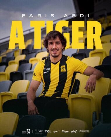 فارس عابدي لاعب الاتحاد