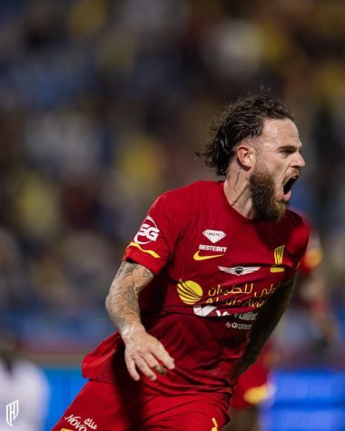 ناهيتان نانديز، لاعب وسط القادسية