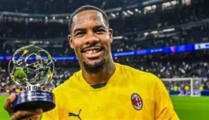 مايك ماينان - النصر