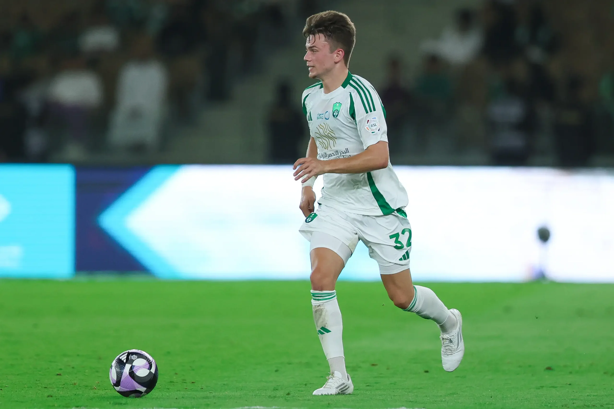 ماتيو دامس لاعب الأهلي1