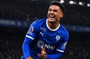 أولي واتكنيز لاعب الهلال