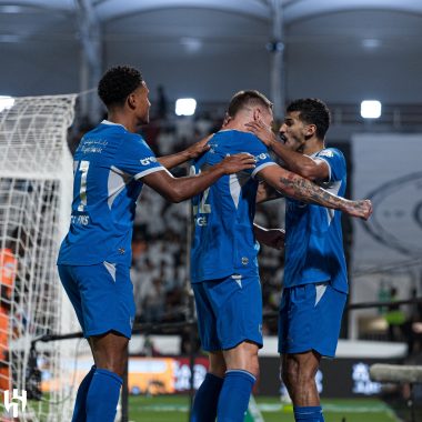 الهلال