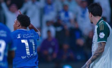 واتكينز لاعب الهلال