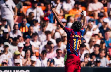 لامين يامال برشلونة